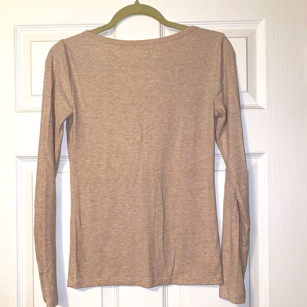 Loft size small soft fitted long sleeve shirt - very gently worn